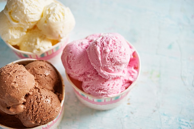 三つのアイスクリーム